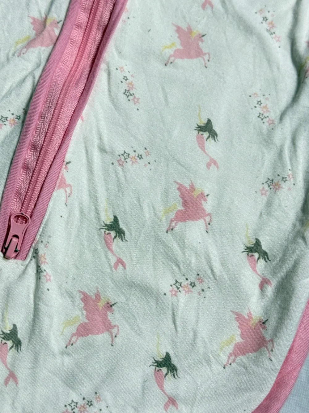 Kyte Baby Whimsical Unicorn Pink and White SleepSack Size 0-3 Months 0.5 tog